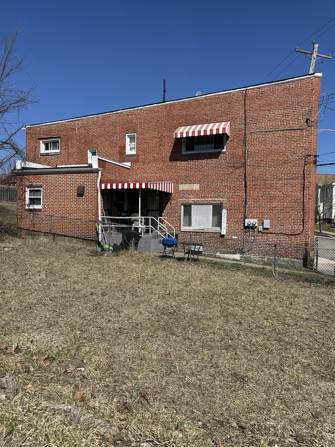 Photo - 639 3rd St Unit A - 1st Floor