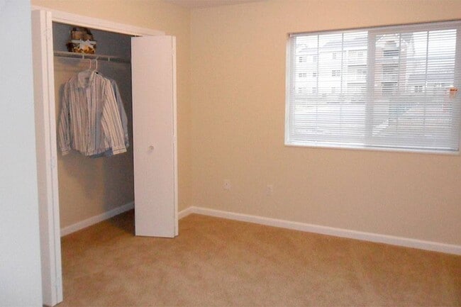 CORNERSTONE APARTMENTS