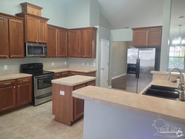 Building Photo - 5863 Chi Chi Cir Rental