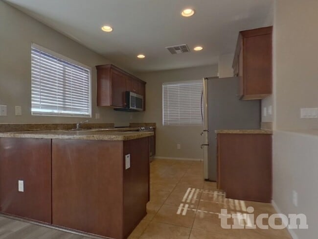 Photo - 25760 W Valley View Dr