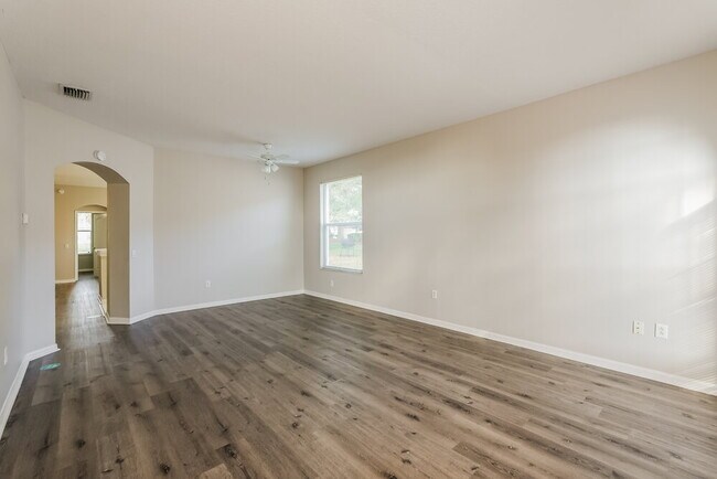 Photo - 25152 7 Rivers Cir