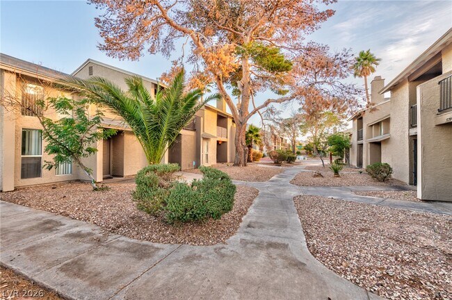 Photo - 587 Sellers Pl