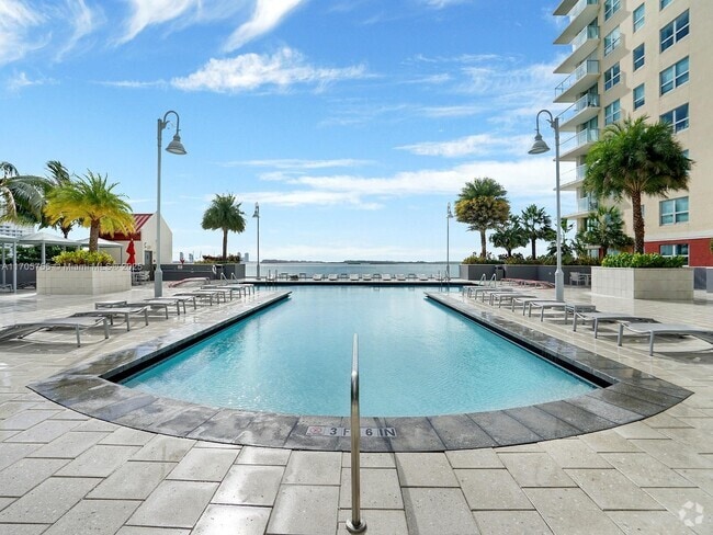 Building Photo - 1155 Brickell Bay Dr Unit 3404 Rental