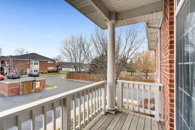 Photo - Lincolnshire Court