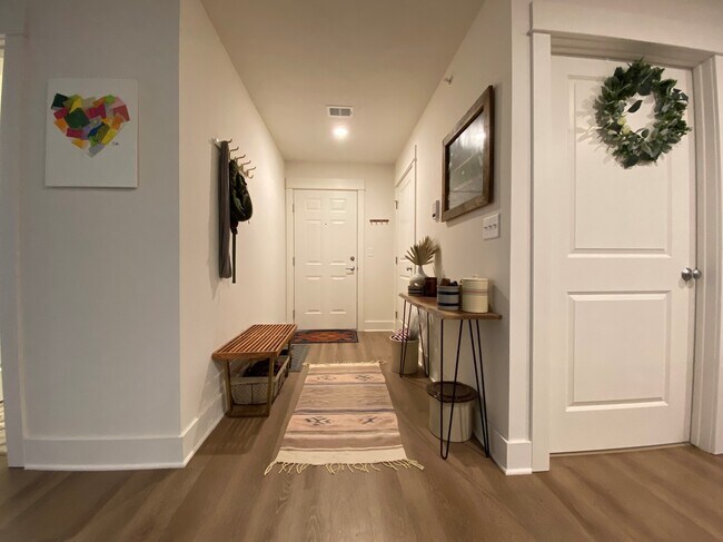 Urbano - Bayberry Pointe Apartments