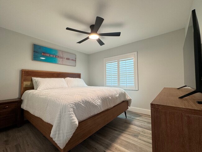 Photo - 4811 Regal Dr