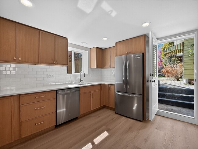 Photo - 8037 Brooklyn Ave NE