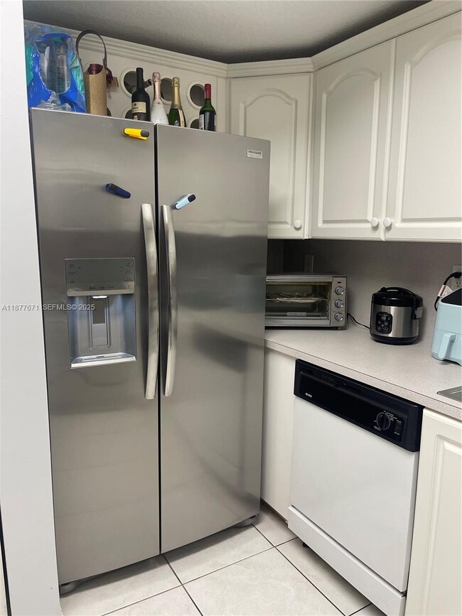 Photo - 17405 NW 75th Pl Unit 109