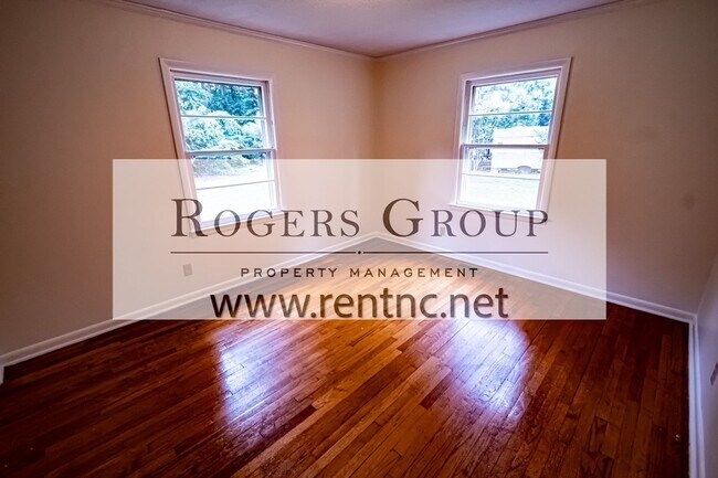 Photo - 1690 Bear Pond Rd