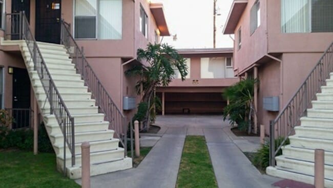 Photo - 3384-3386 Martin Luther King Jr Blvd