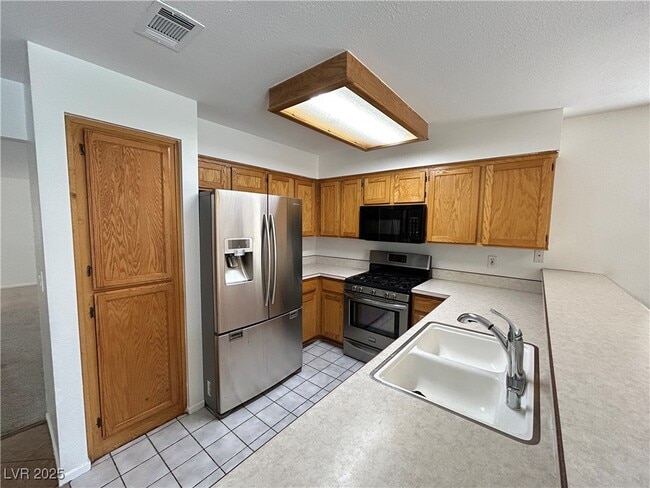 Photo - 4060 N Elkridge Dr