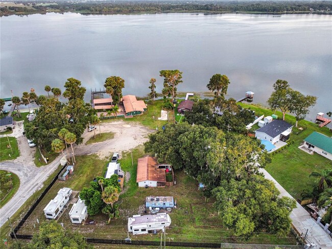 Photo - 1030 W Lake Marion Rd