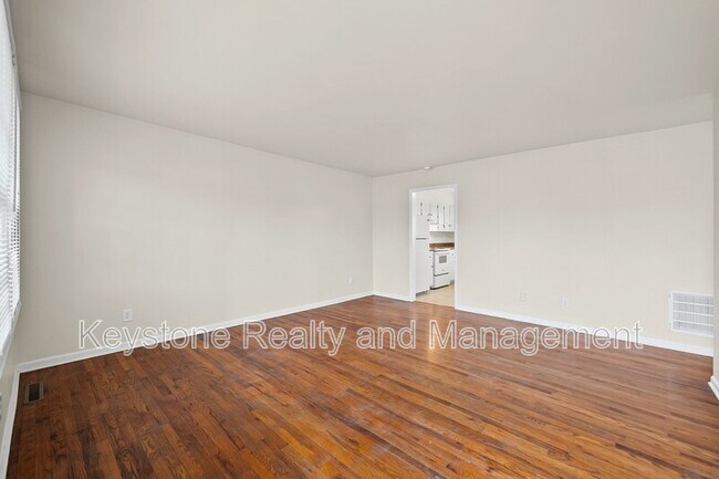 109 Holley Dr Unit B