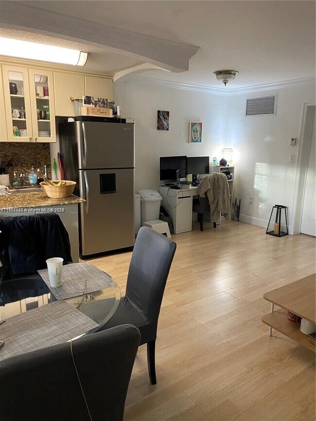 Photo - 3245 Virginia St Unit 59