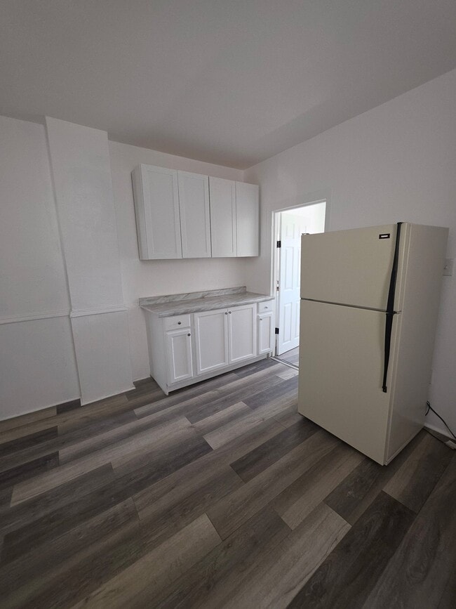 Photo - 139 Spring St