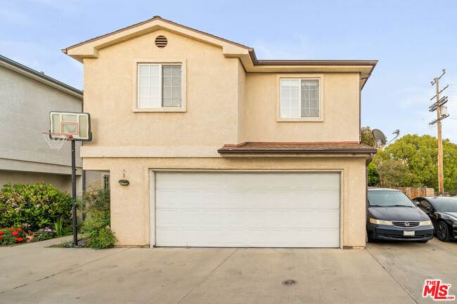 Photo - 9155 Cedros Ave Condo Unit 1