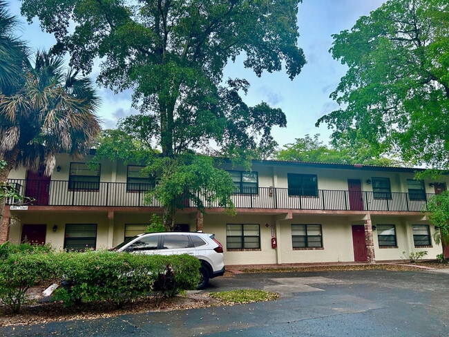 Building Photo - 1363 NW 94th Way Unit 1363