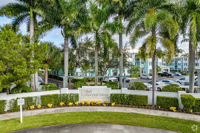 Bell Kendall Entrance - Bell Kendall West