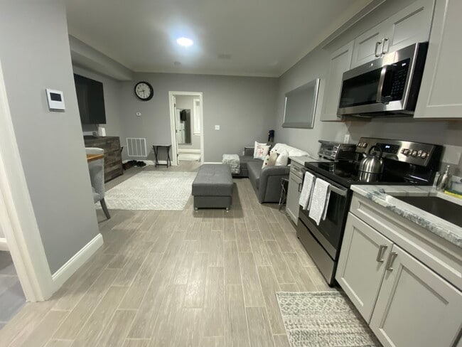 Building Photo - 120 Tremont St Unit 110