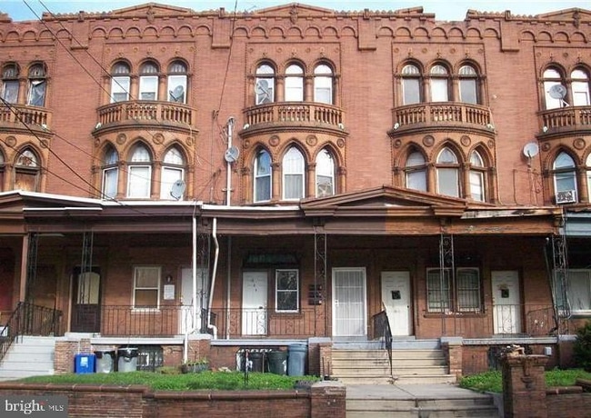 Building Photo - 1829 W Tioga St Rental