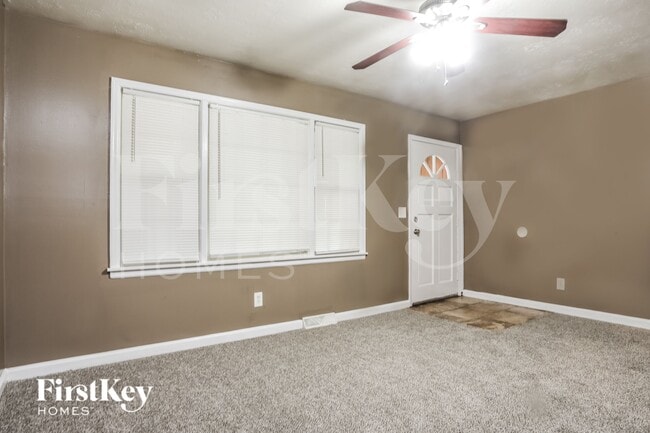 Photo - 7915 E 47th Terrace