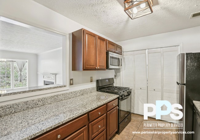 Photo - 801 Countryside Pl