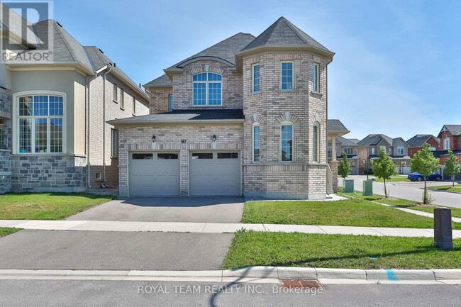 Photo - 97 Kingknoll Cres