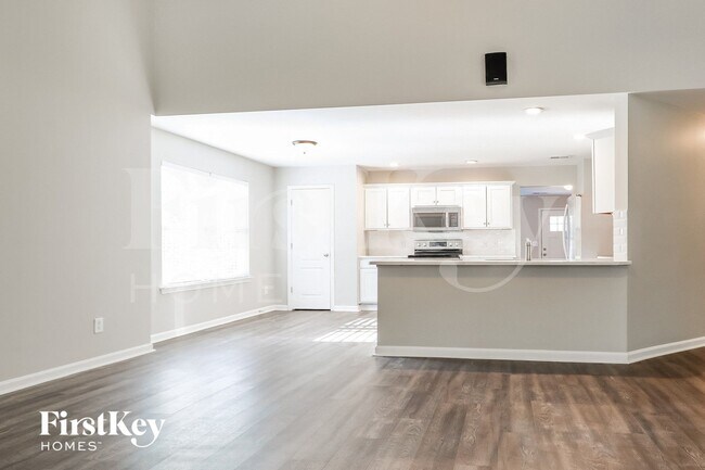 Photo - 201 Muscogee Dr