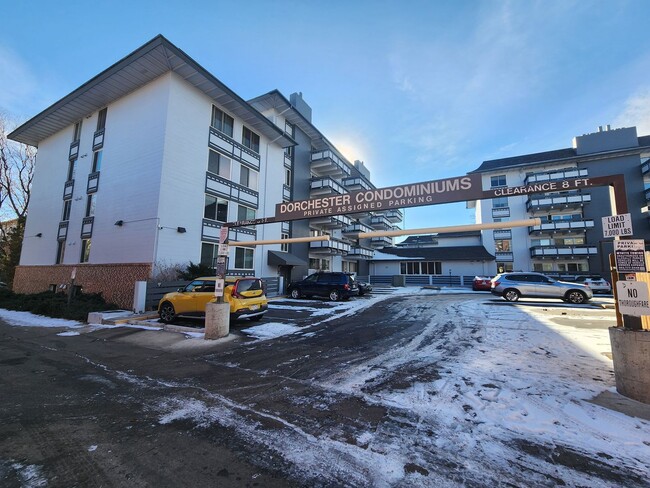 Photo - Gorgeous 1 Bed 1 Bath Condo In Fantastic L...