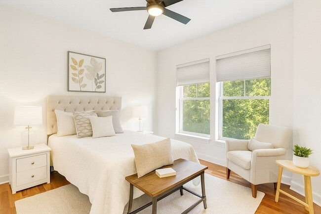 Photo - 38 Village Rd Unidad 715