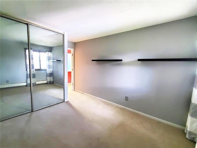 Photo - 3420 Golfview Dr Unit 307