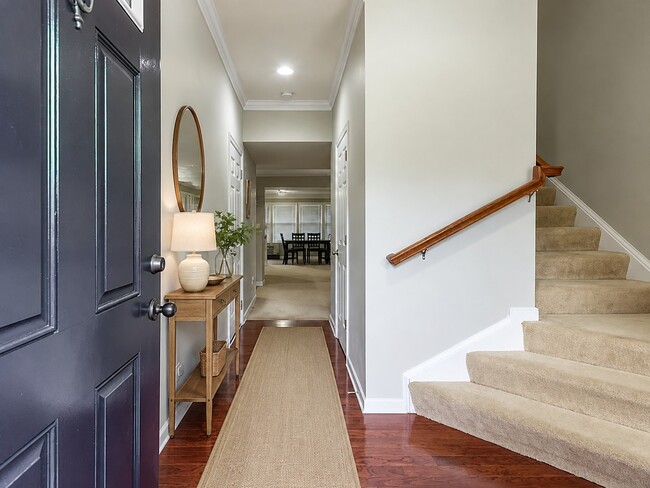 Building Photo - Spacious Williamsburg Living in Liberty Crossing
