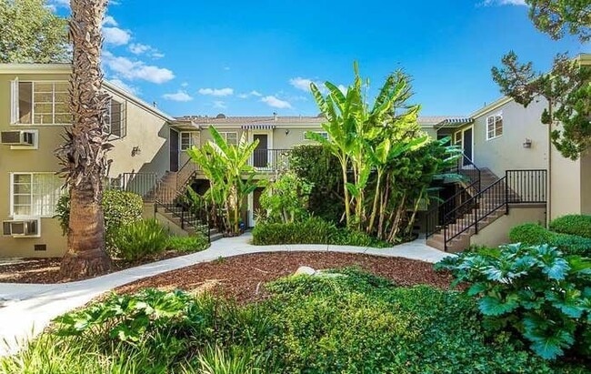 Building Photo - 601 W Foothill Blvd Unit B