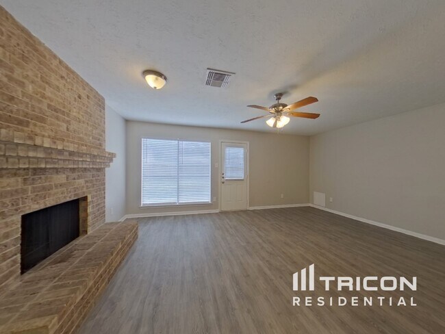 Photo - 5511 Fairview Forest Dr