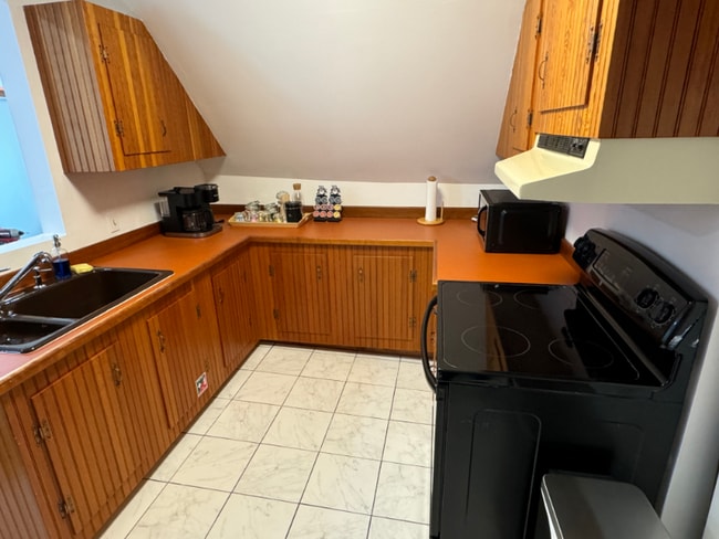 Photo - 14 Purtill Ave Unit 19