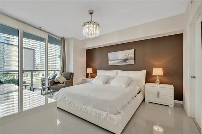 Photo - 475 Brickell Ave Unit 475 Brickell Ave  512