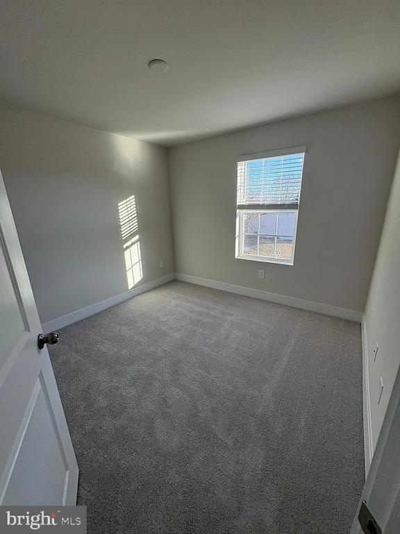 Photo - 330 Birdie Ct