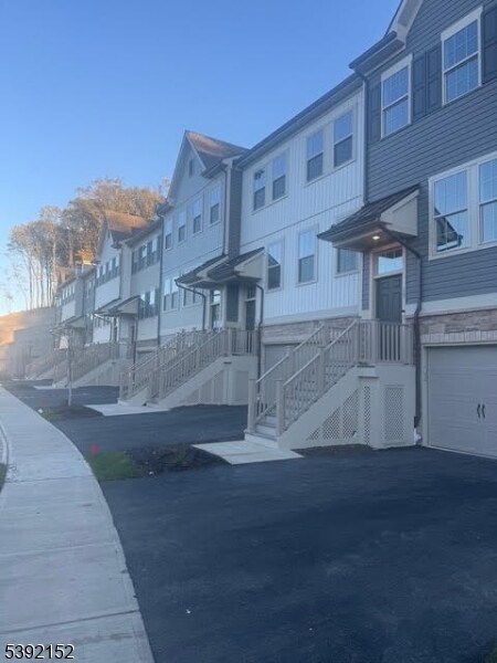 Photo - 13 General Winds Wy