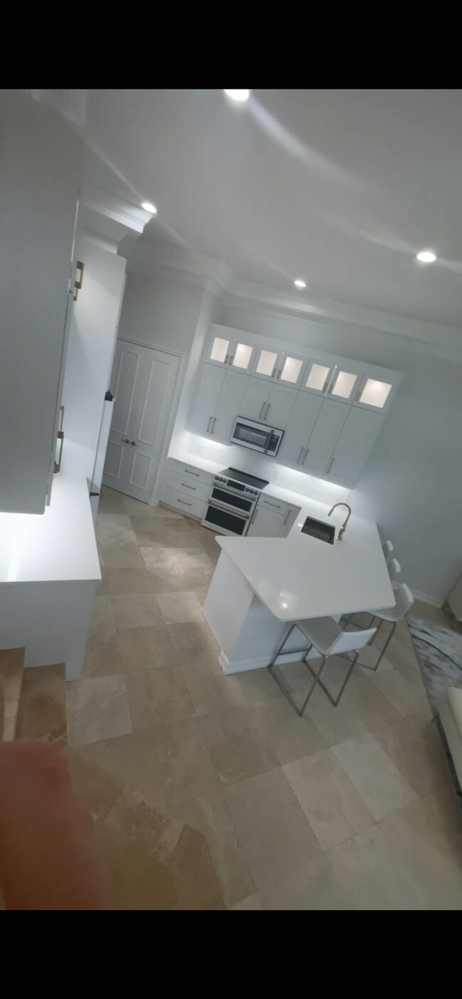 Photo - 450 Surfside Ln