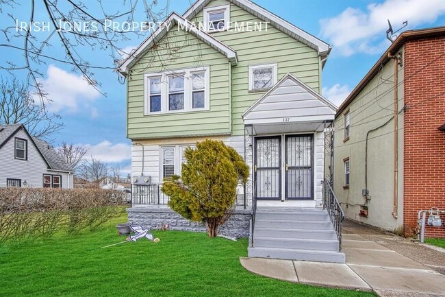 Building Photo - 137 Wilkes Ave Unit Apt. 2