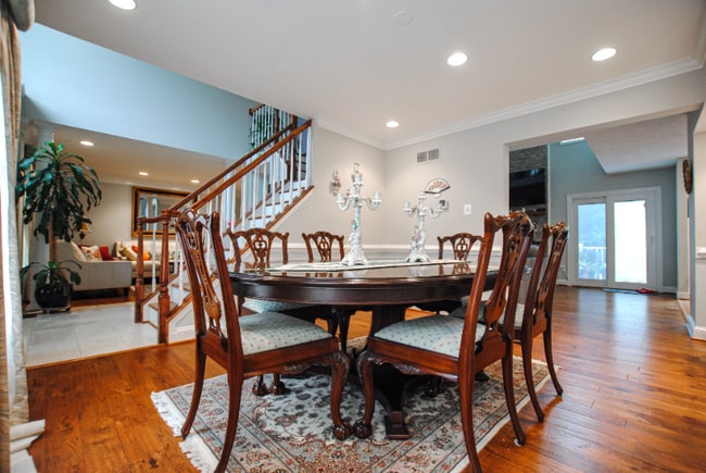 Photo - 9321 Ravenridge Rd