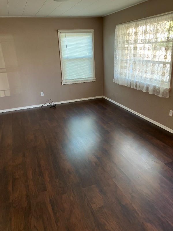 Photo - 406 13th St S