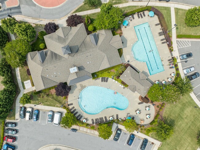 Photo - 10122 Glen Autumn Rd