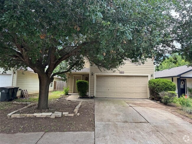 Building Photo - 3200 Crownover St Rental