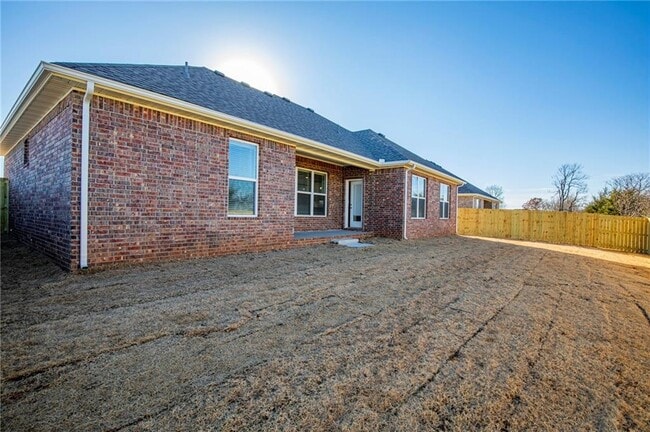 Photo - 1924 Seay Cir