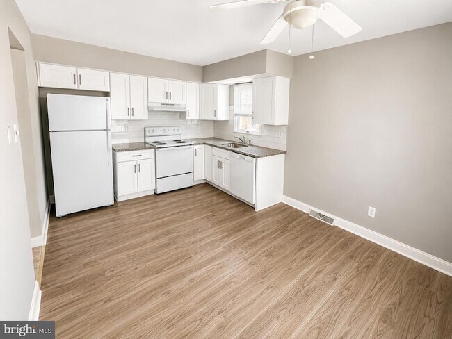 Photo - 521 N Broad St