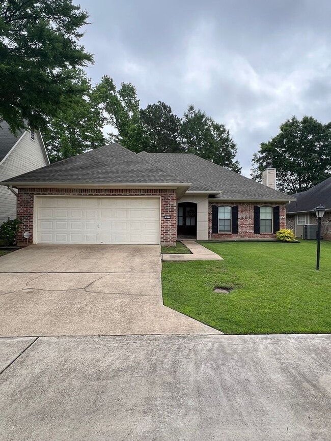 Photo - South Shreveport! 3 bedroom, 2 bath in Norris Ferry Crossing!