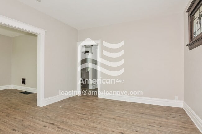 Photo - 4363 Neosho St