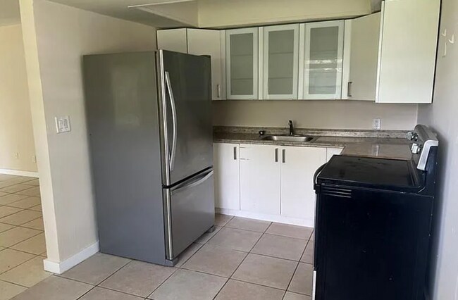 Photo - 513 SW 2nd Ct