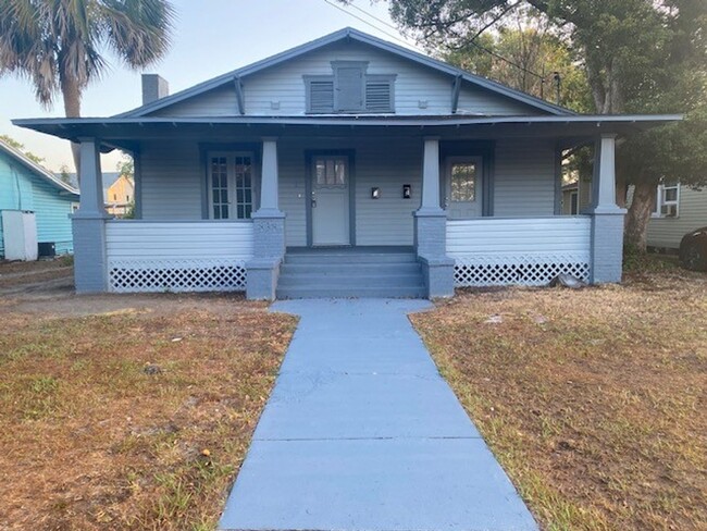 2 Bedroom 1 Bath Duplex in Lakeland for RENT! - 2 Bedroom 1 Bath Duplex in Lakeland for RENT! Casa